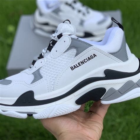 balenciaga running shoes replica|shoes similar to balenciaga.